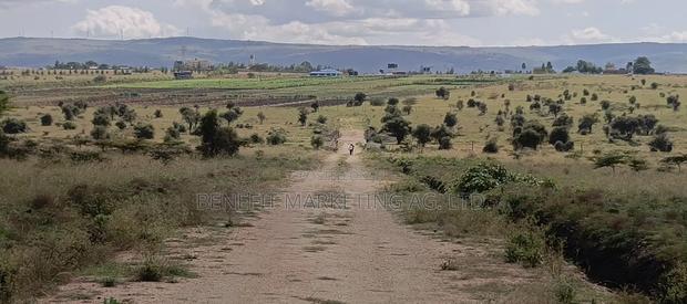 100 Acres for Sale in Isinya