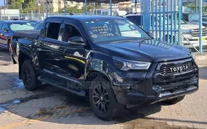Toyota Hilux 2.8 Diesel 2020 Blue
