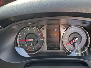 Toyota Hilux 2.8 Diesel 2020 Blue