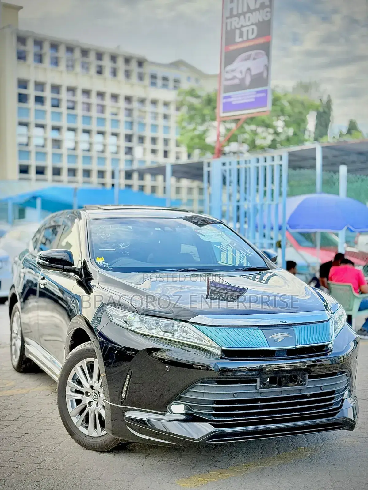 Toyota Harrier 2.0 2018 Black