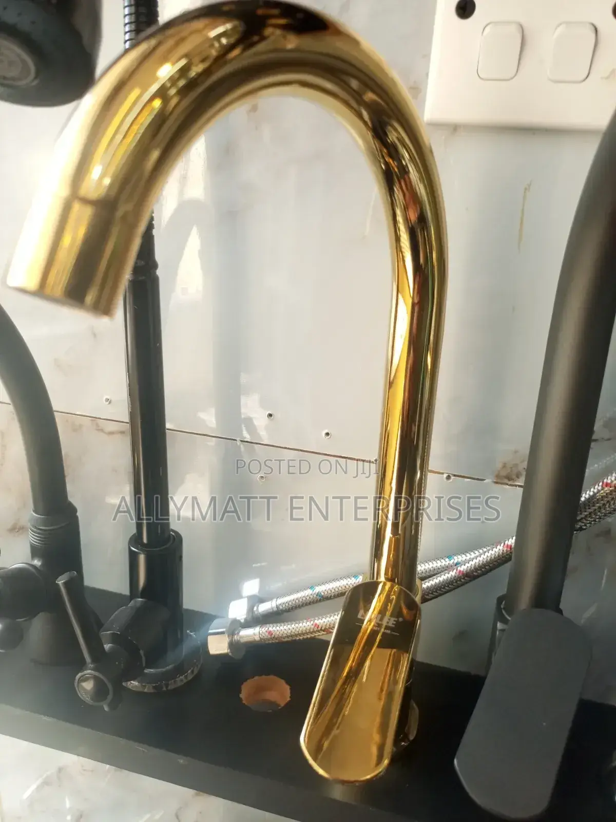 Gold Kitchen Pillar Lever Tap