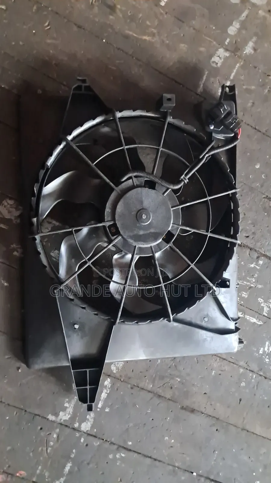 Santafe Fan Raditor /Radiator Shround