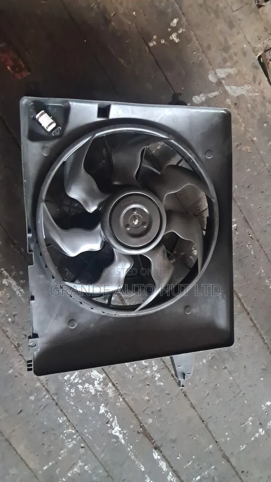 Santafe Fan Raditor /Radiator Shround