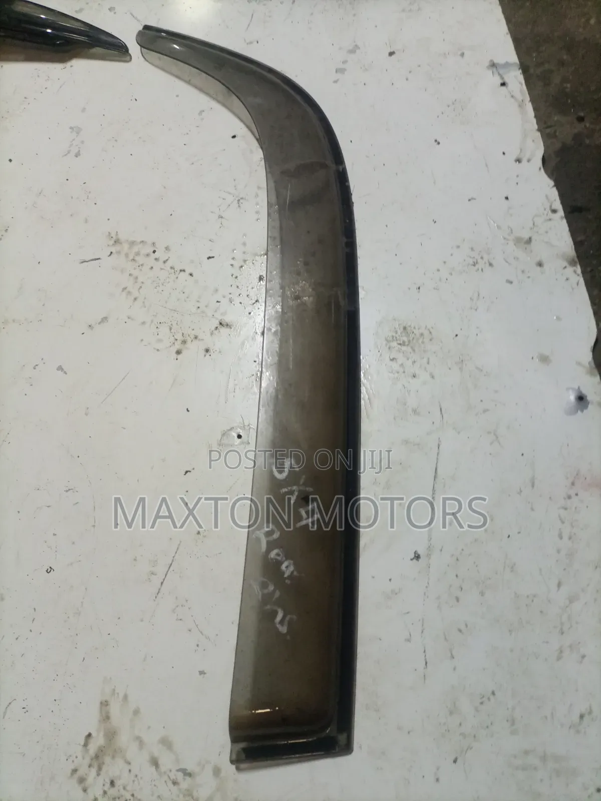 Suzuki Sx4 Rear Windbreaker Station Wagon
