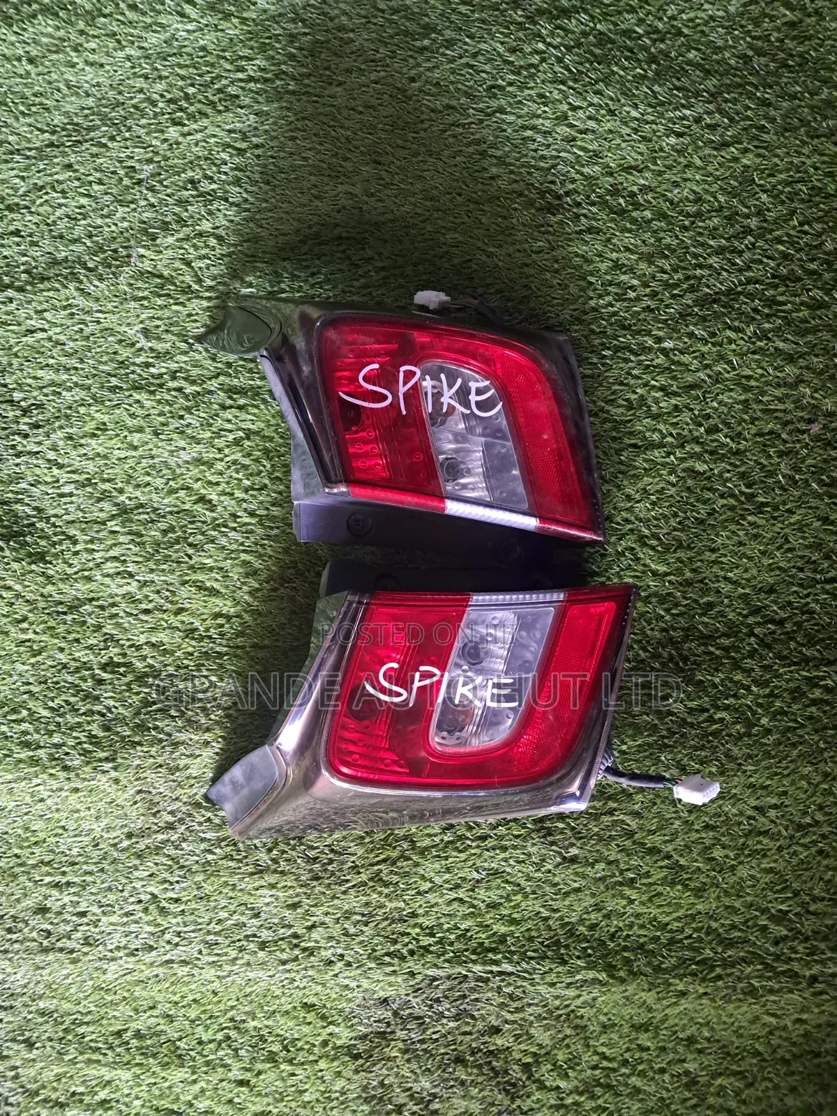 Honda Spike,Spike Taillights