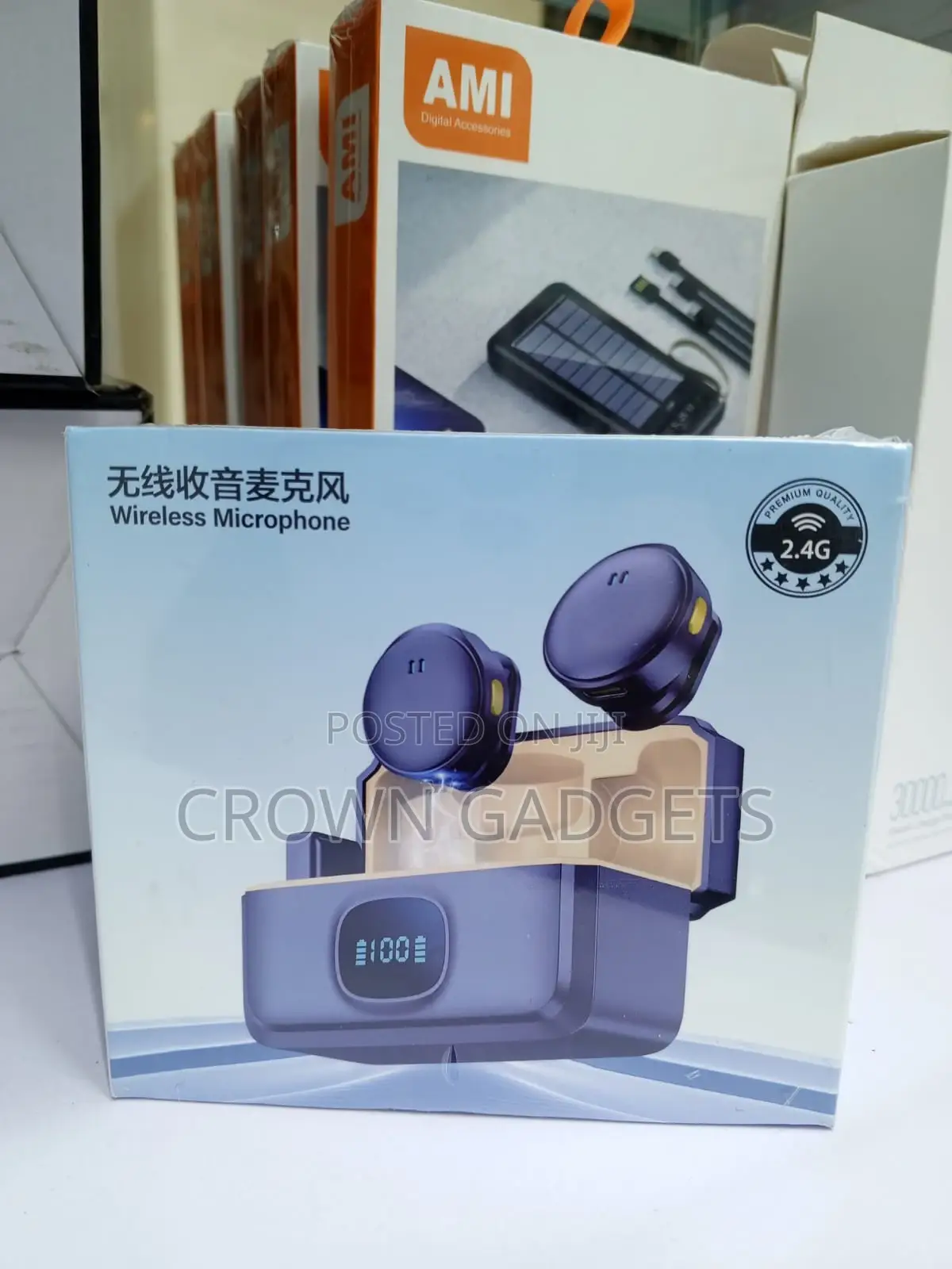 Q8 2.4g Wireless Lavalier Mic Type-C Lightning Compatible