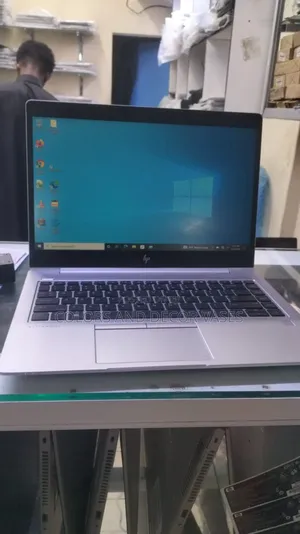 Laptop HP 8GB AMD Ryzen 5 SSD 256GB