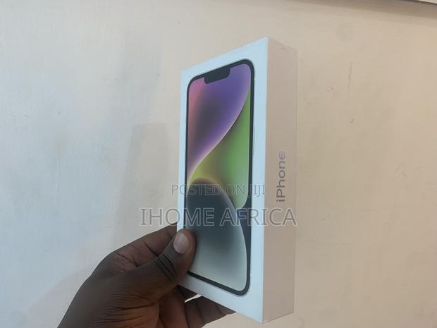 Apple iPhone 14 256 GB - main view