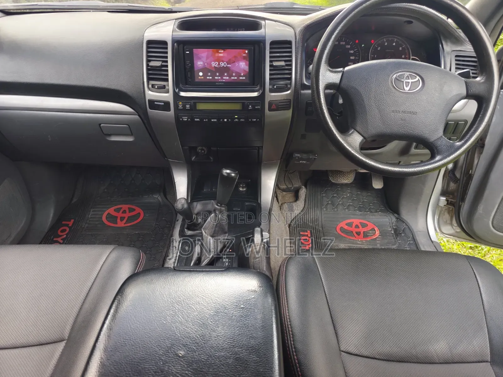 Toyota Land Cruiser Prado 2.7 5dr 2004 Silver