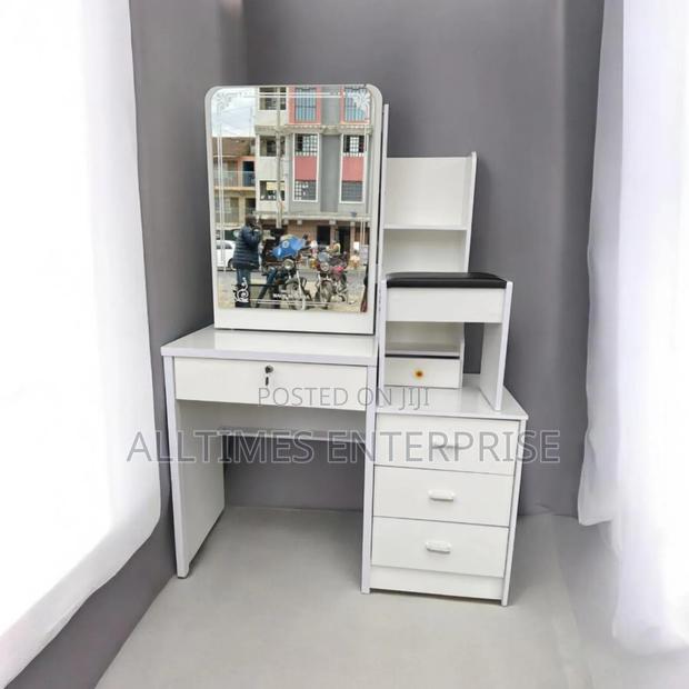Dressing Table With Sliding Mirror