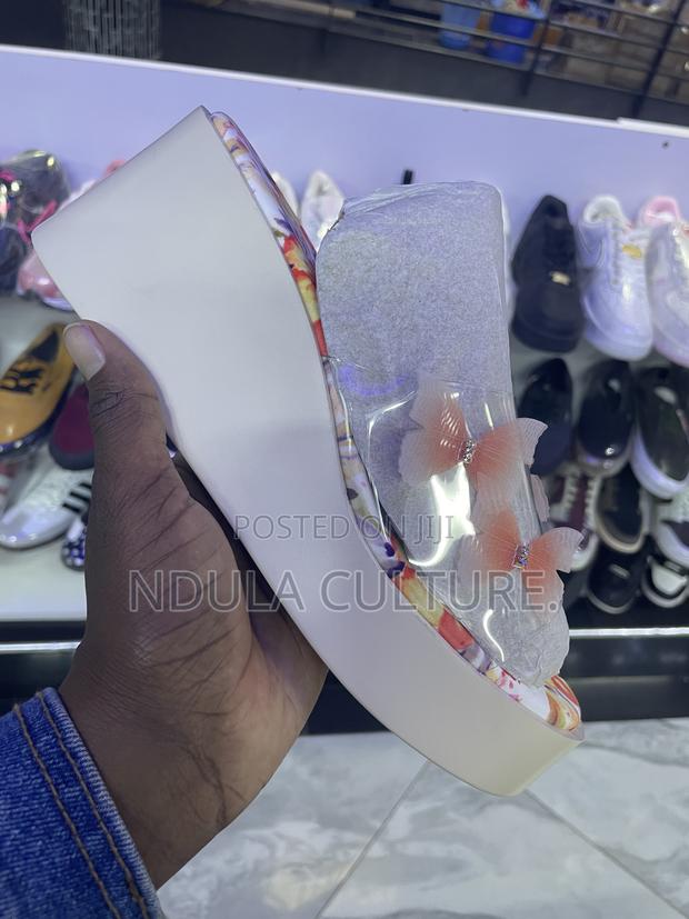 Ladies Floral Wedges - thumbnail 5