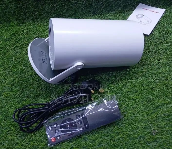 Smart Projector Model: Hy300,16gb+2gb Ram
