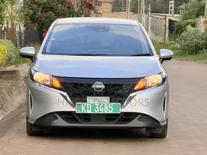 Nissan Note 1.2 Hybrid 2021 Silver