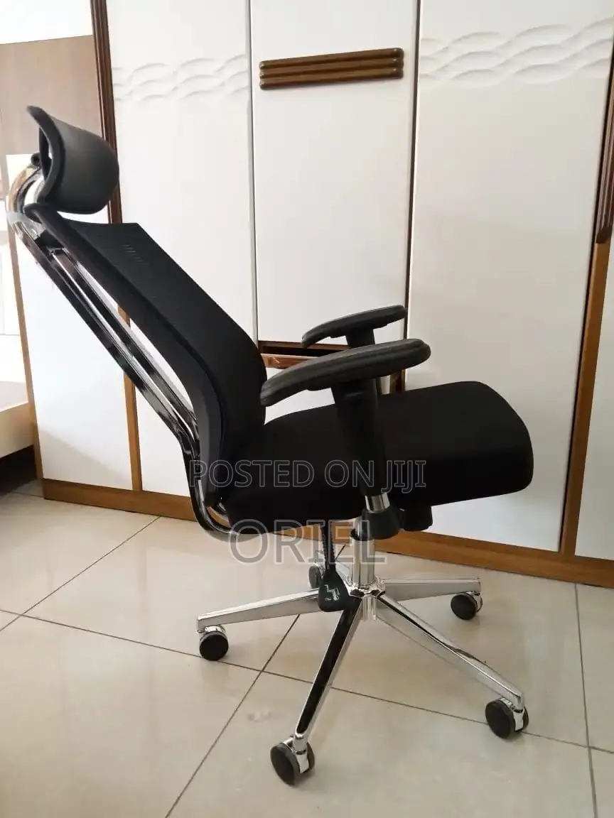 Office Chair : High-Back Ergonomic Office Modern Chair