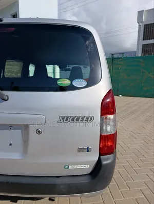 Toyota Succeed 2019 Silver