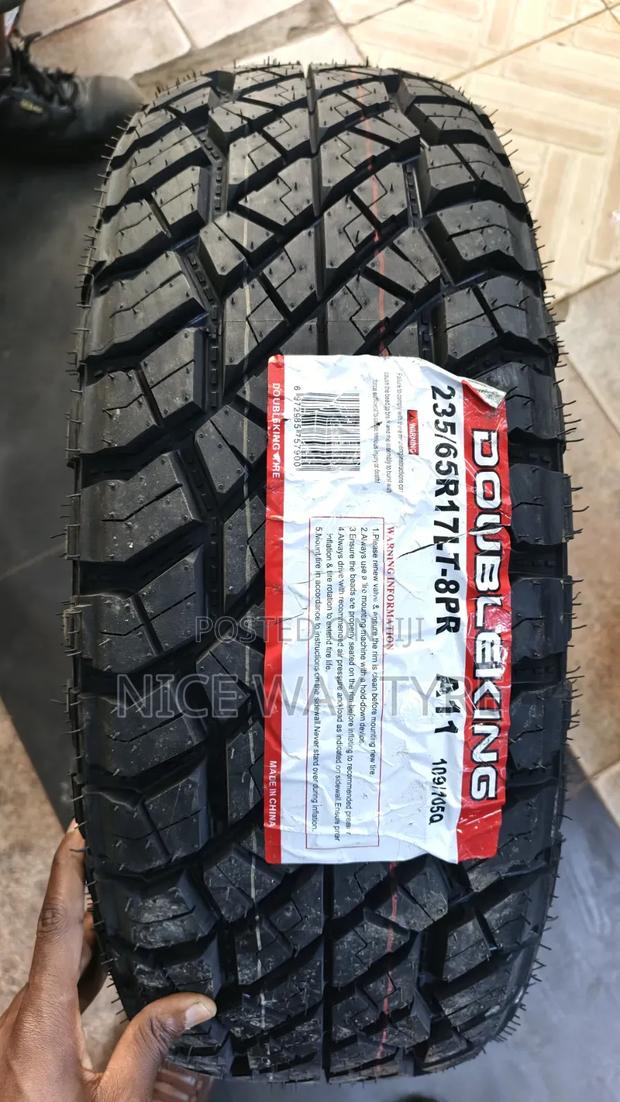 235/65r17 Double King