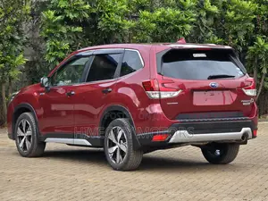 Subaru Forester 2019 White