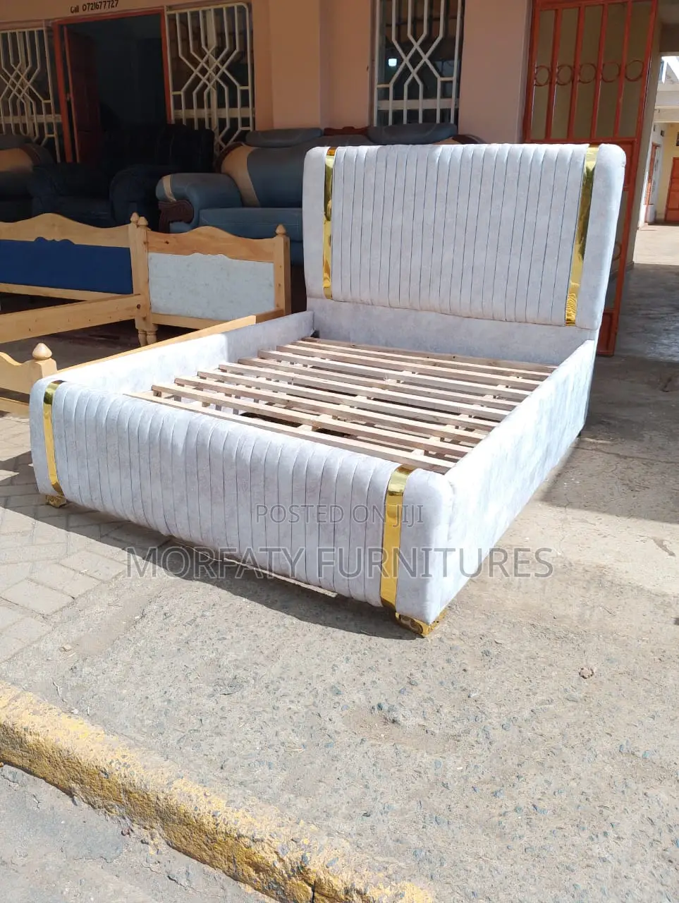 White Chester Bed