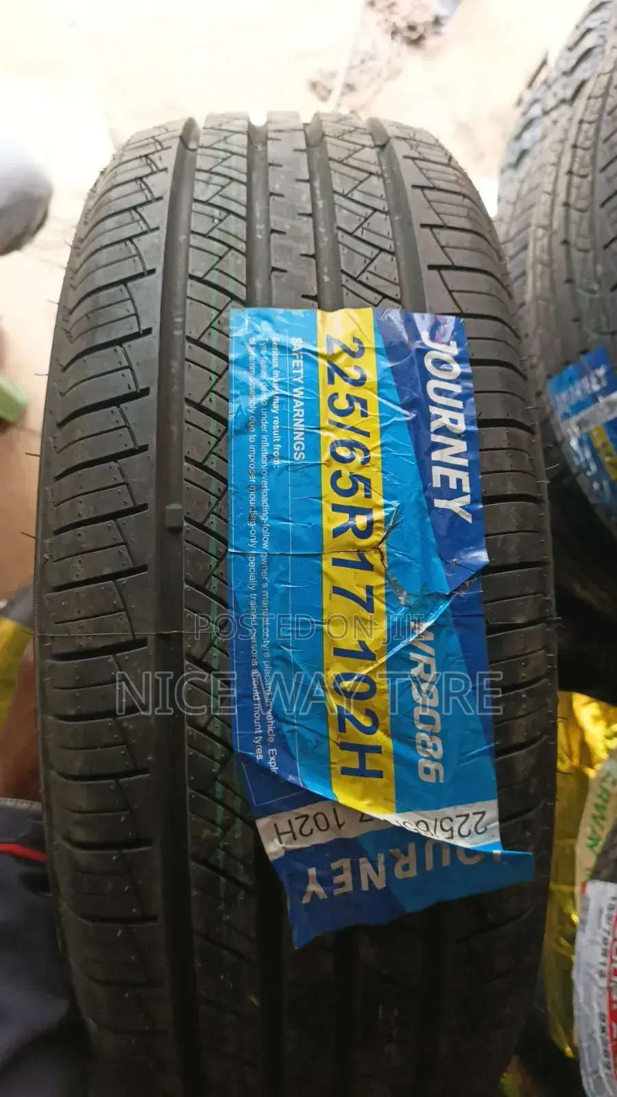 225/65r17 Journey