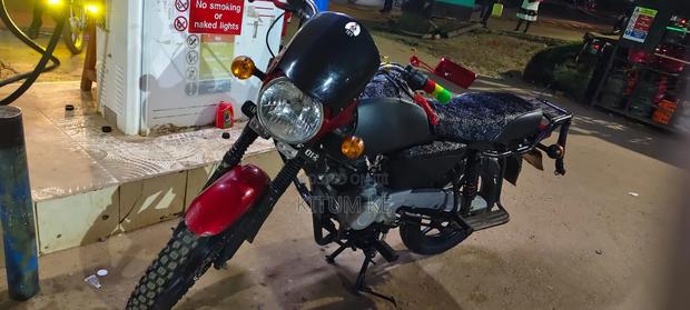 Bajaj Boxer 2024 Red