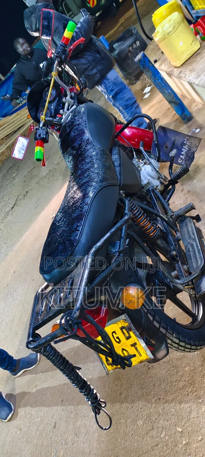Bajaj Boxer 2024 Red