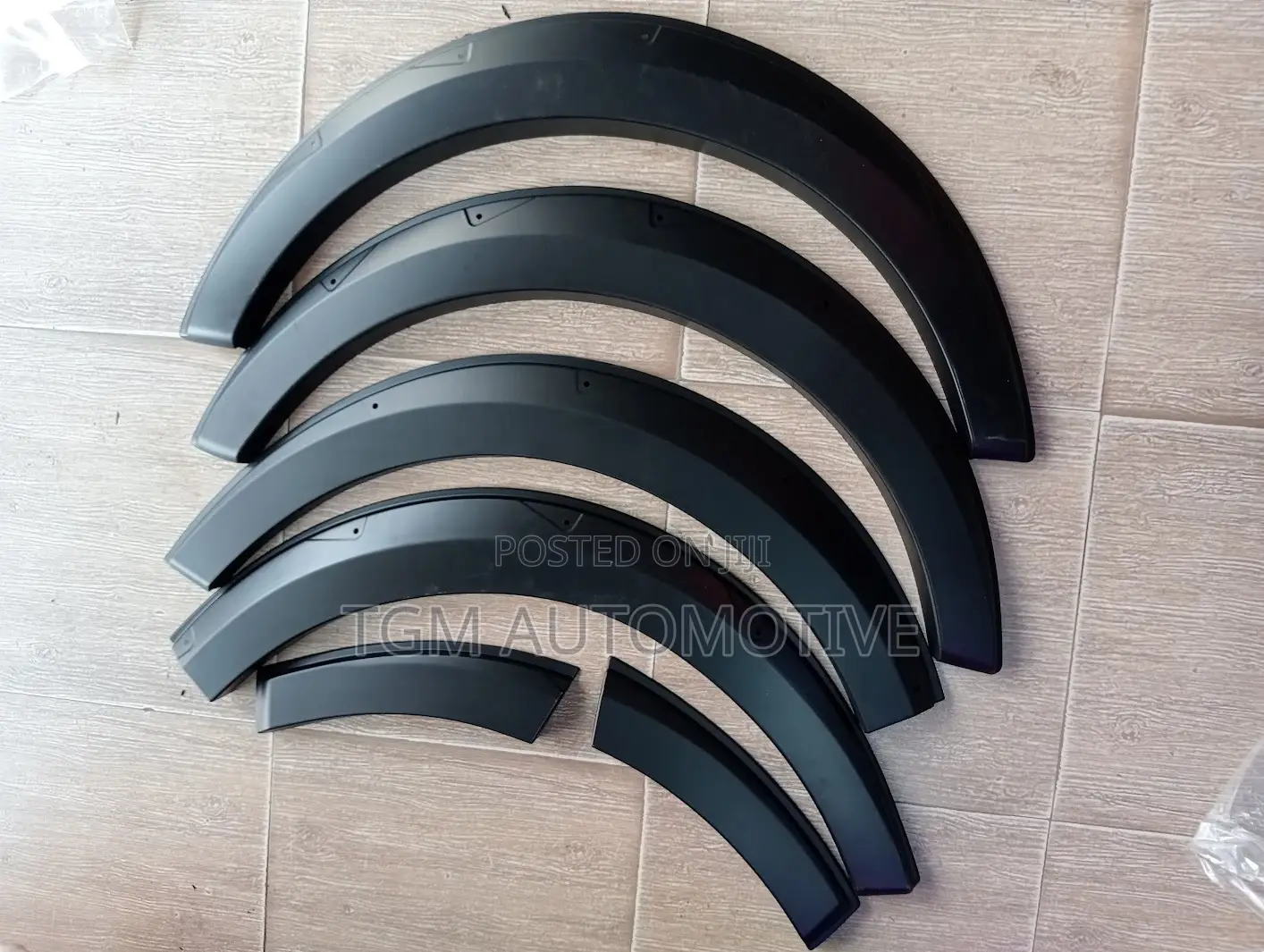 Fender Flares Toyota Hiace Black