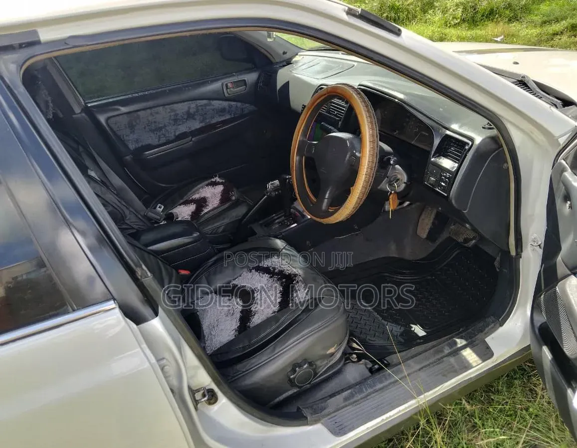 Toyota Premio 2001 White