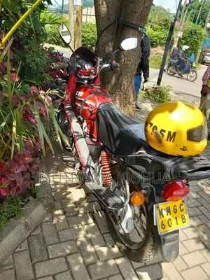 TVS HLX Plus ES 2021 Red