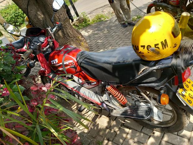 TVS HLX Plus ES 2021 Red - thumbnail 2
