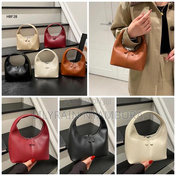 Ladies Hand Bags - thumbnail 5