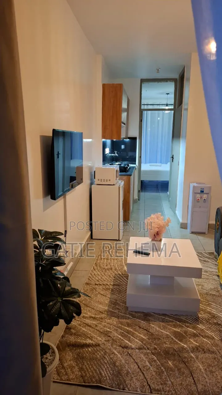 Stylish Airbnb Close to TRM Mall