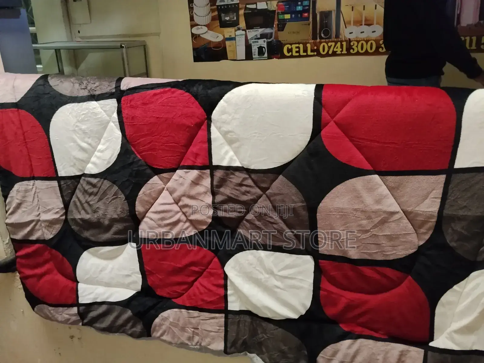Warm and Cozy Woolen Duvet 5x6 for Peaceful Sleep