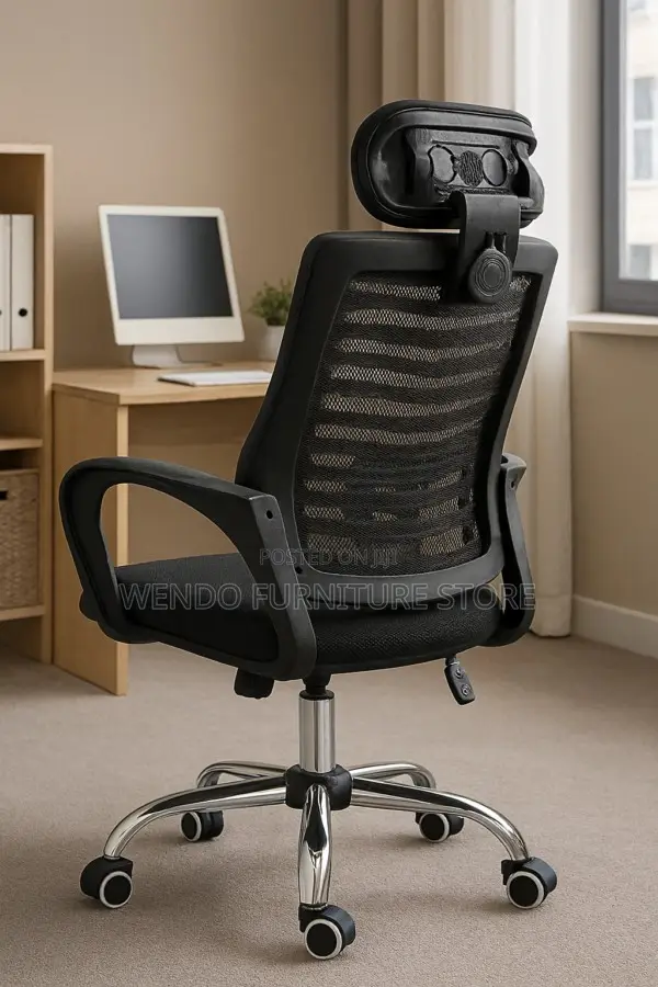 Office Chair : Ergonomic Black Mesh Office Chair