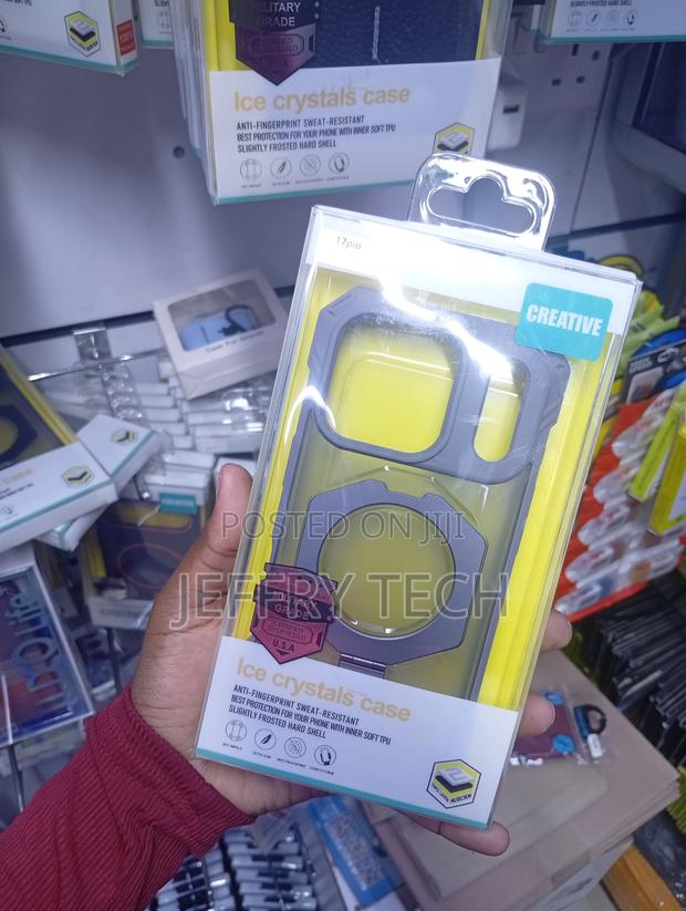 iPhone 16 Pro Max Squarish Triple-Camera Layout Case - thumbnail 2