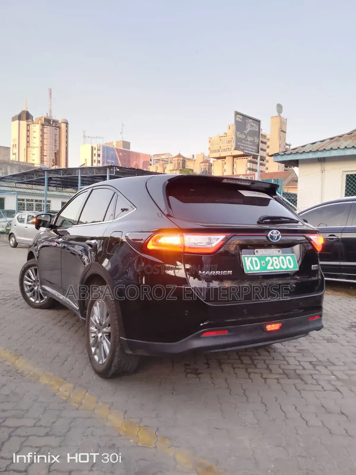 Toyota Harrier 2.5 Hybrid 4WD 2019 Black