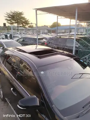 Toyota Harrier 2.5 Hybrid 4WD 2019 Black