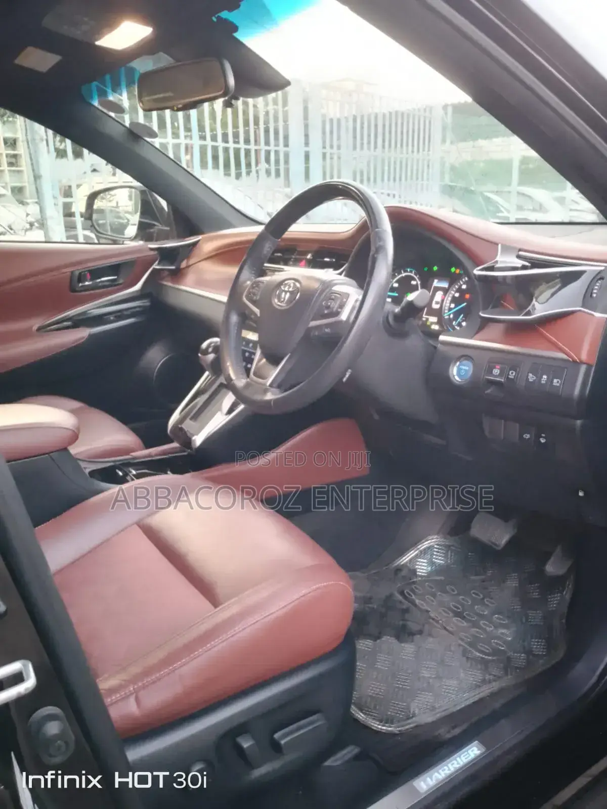 Toyota Harrier 2.5 Hybrid 4WD 2019 Black