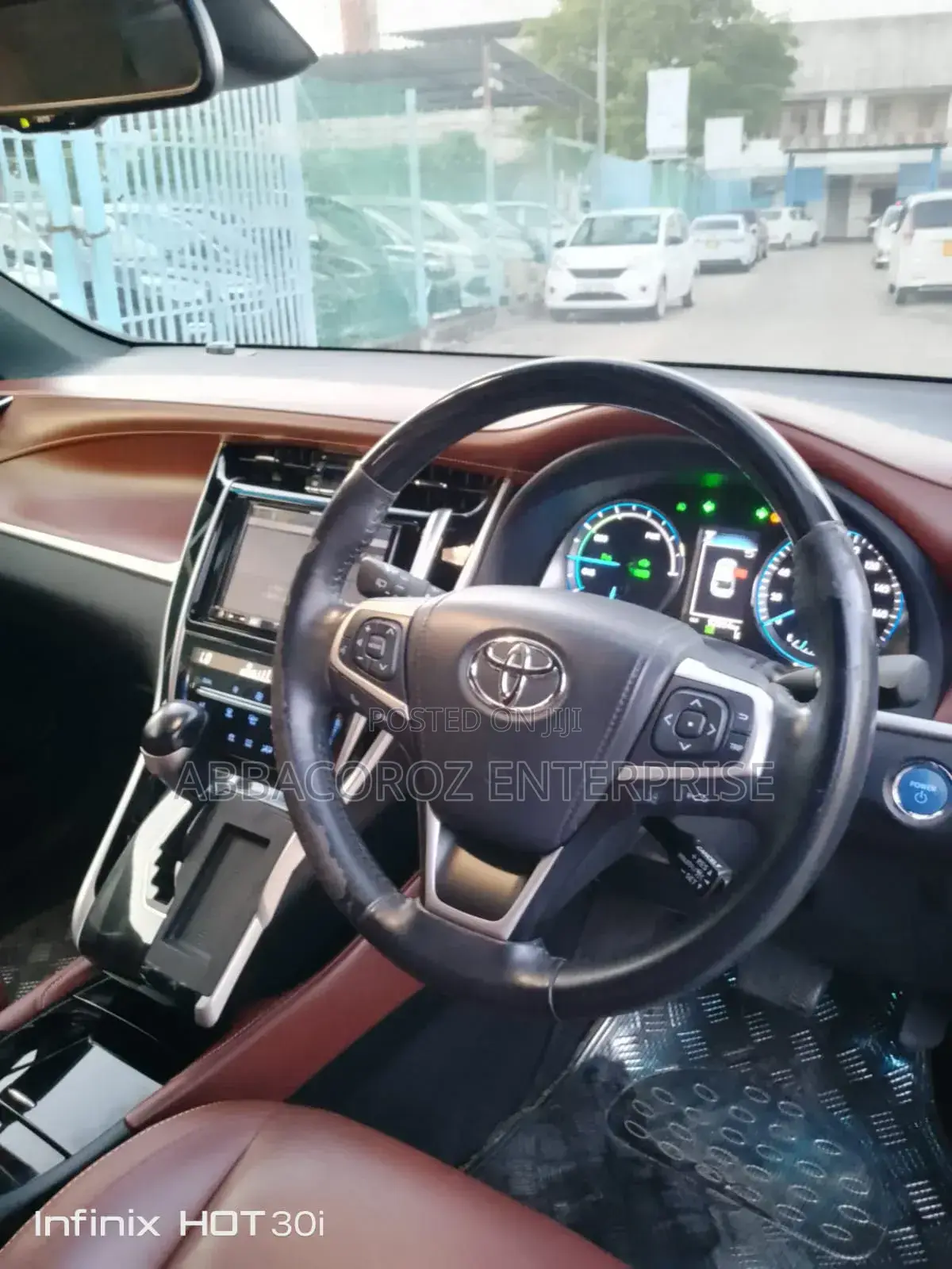 Toyota Harrier 2.5 Hybrid 4WD 2019 Black
