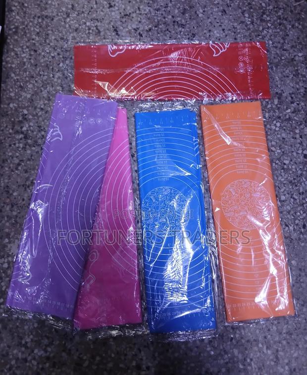 Silicone Chapati Maker - main view