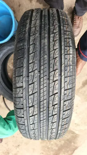 235/55r19 Zextour