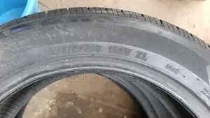 235/55r19 Zextour