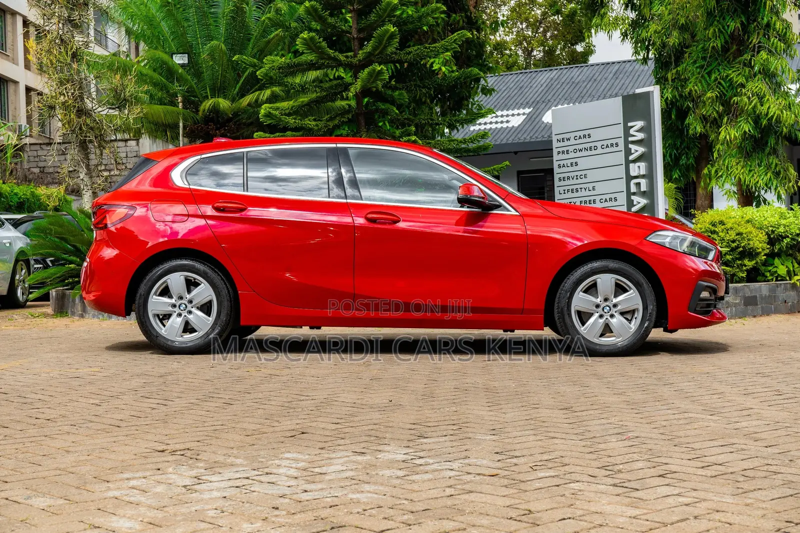 BMW 118i 2019 Red