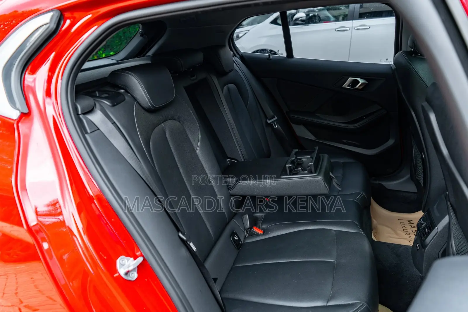 BMW 118i 2019 Red