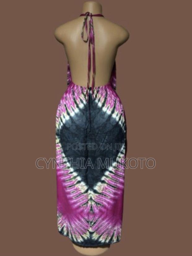 Backless Dera - thumbnail 3