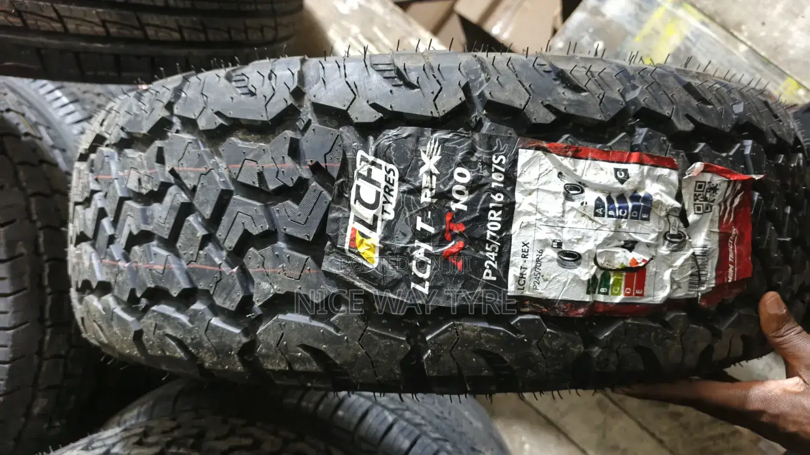245/70r16 LCH a/T