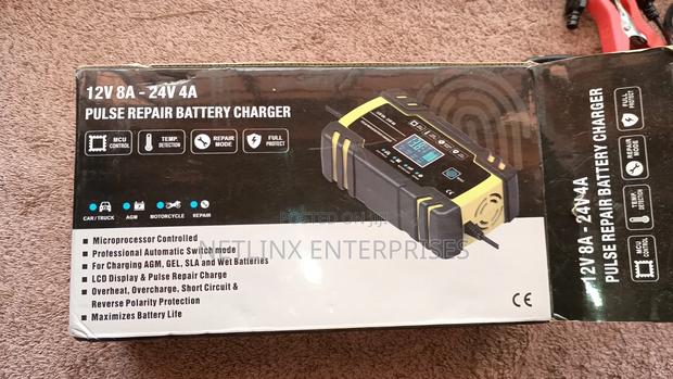 Foxsur Pulse Repair Battery Charger. - thumbnail 2