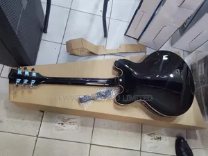 Gibson Rythm Big Hole Guitar