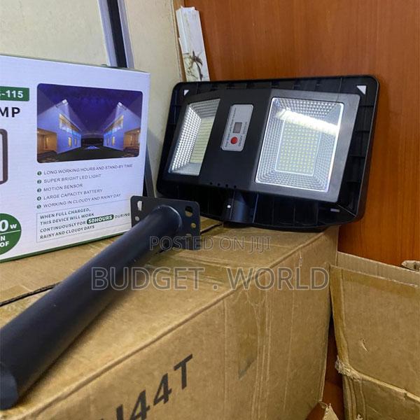 Ctlamp Cl-115 300w Solar Security Street Light With Bright Leds