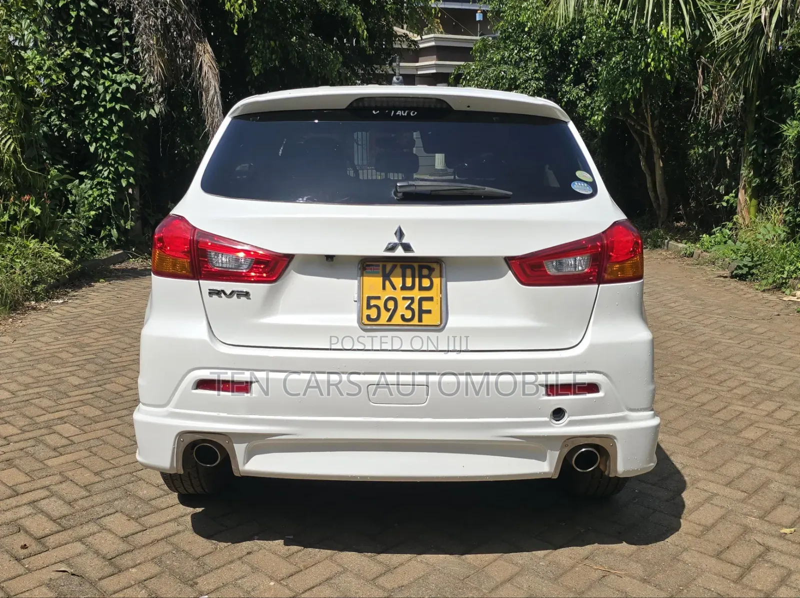 Mitsubishi RVR 2013 White