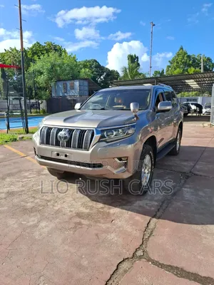 Toyota Land Cruiser Prado 2018 Brown